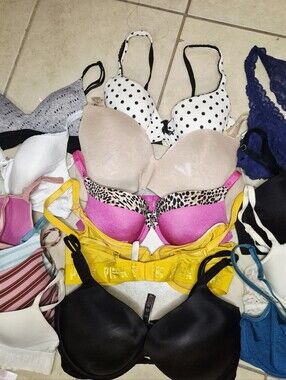 Lot Of Vs Pink Bras